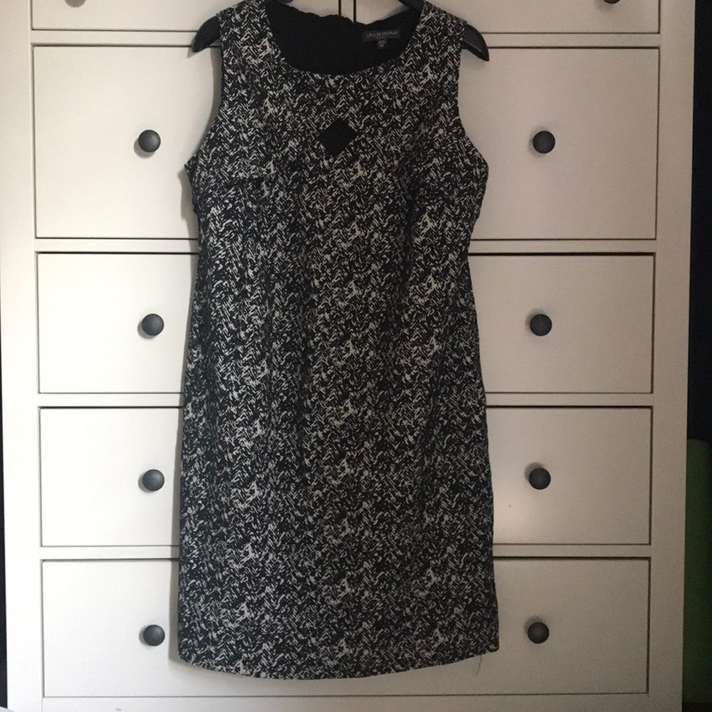 Pea in the Pod maternity dress